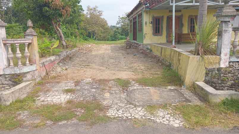 dijual tanah jalan setiyo hardjo