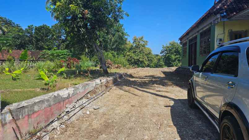 dijual tanah jalan setiyo hardjo