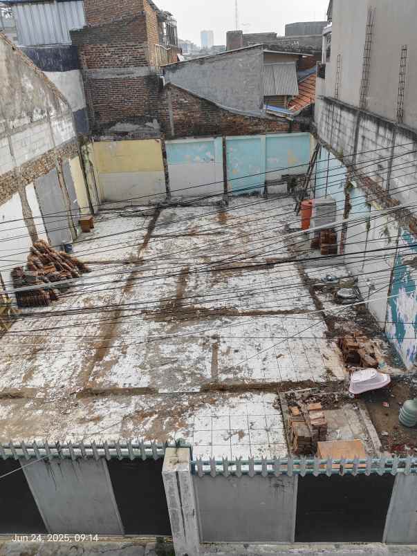 dijual tanah jl karees sapuran no 14