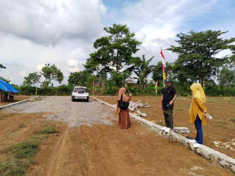 dijual tanah jl yasin limpo