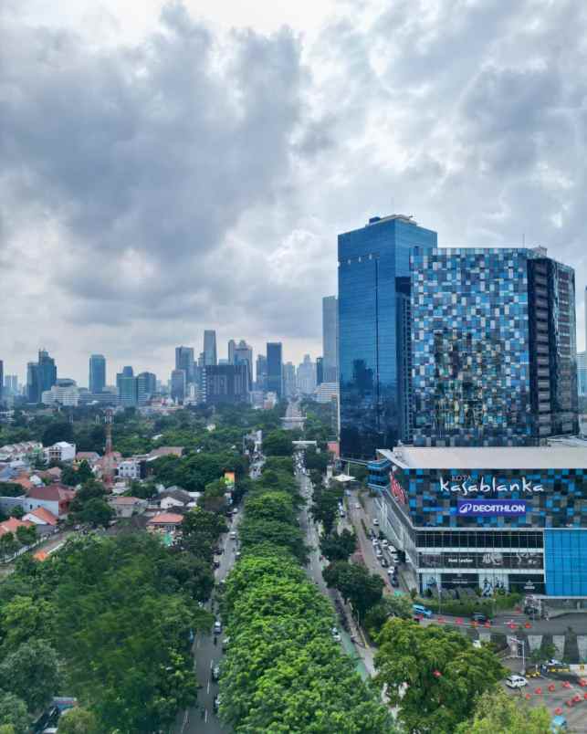 dijual tanah komersil lokais premium di casablanca