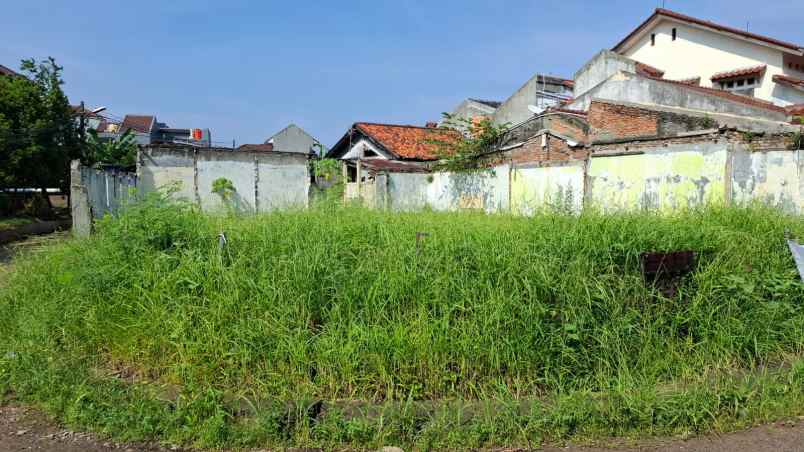 dijual tanah kreo selatan larangan