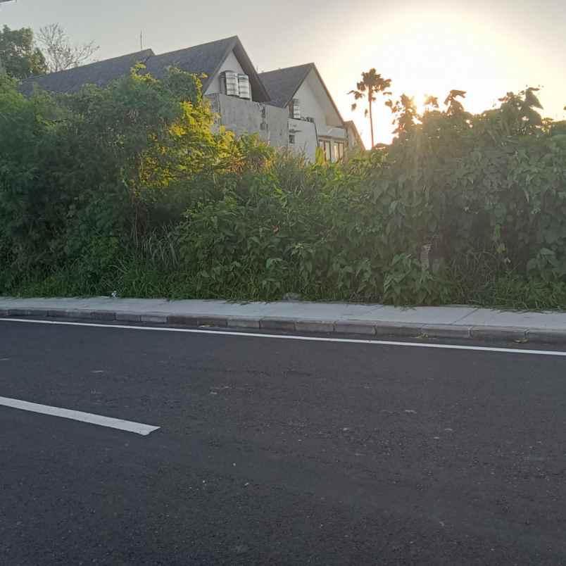 dijual tanah pantai mengening