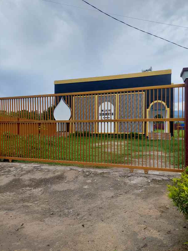 dijual tanah pinggir jalan poros