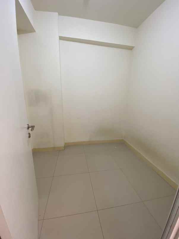dijual unit apartment green pramuka city kosongan 2br