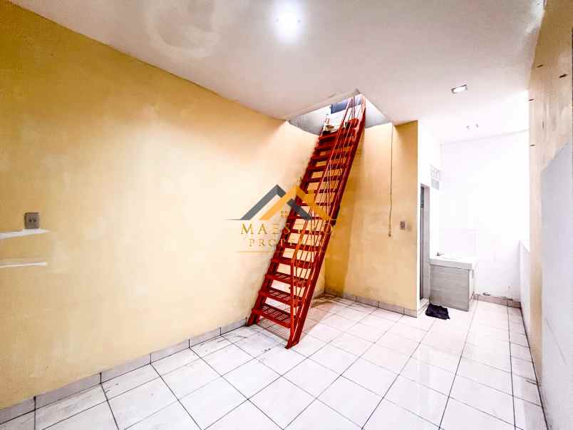 dijual villa komplek mutiara residence jalan r s haji