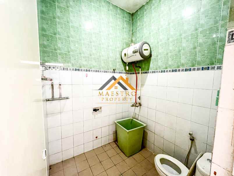 dijual villa komplek mutiara residence jalan r s haji