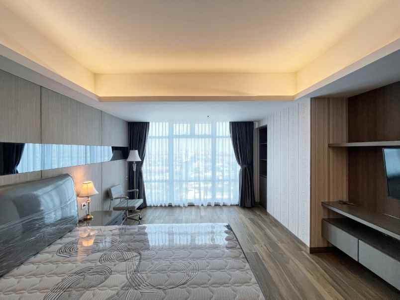 disewa manhattan condominium tower prince