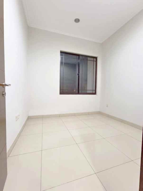 disewa rumah greenlake city asia siap huni sudah renov