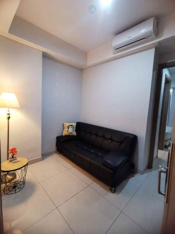 disewakan apartemen gold coast pik