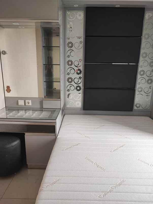 disewakan apartemen pik