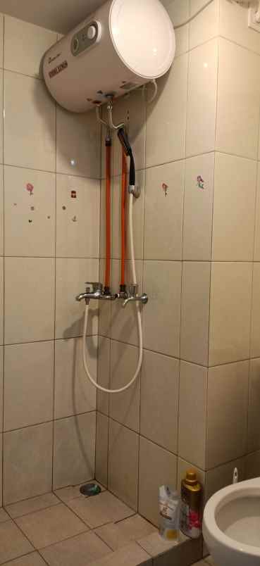 disewakan apartemen the springlake tower