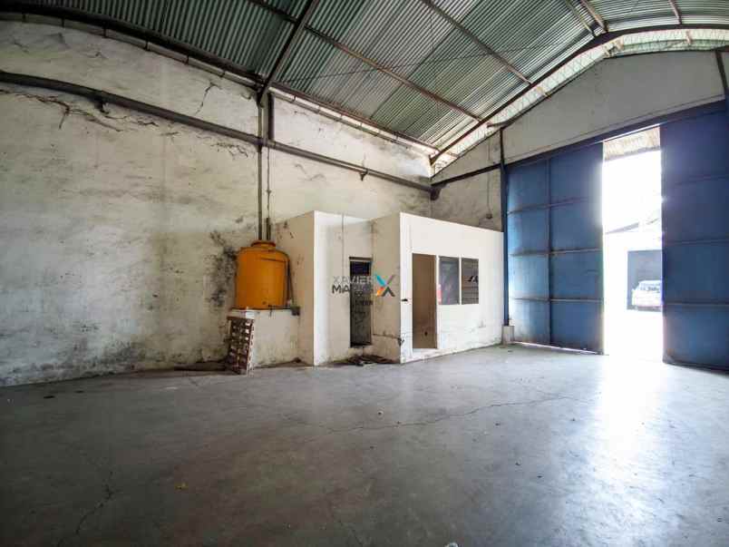 disewakan gudang margomulyo permai siap pakai