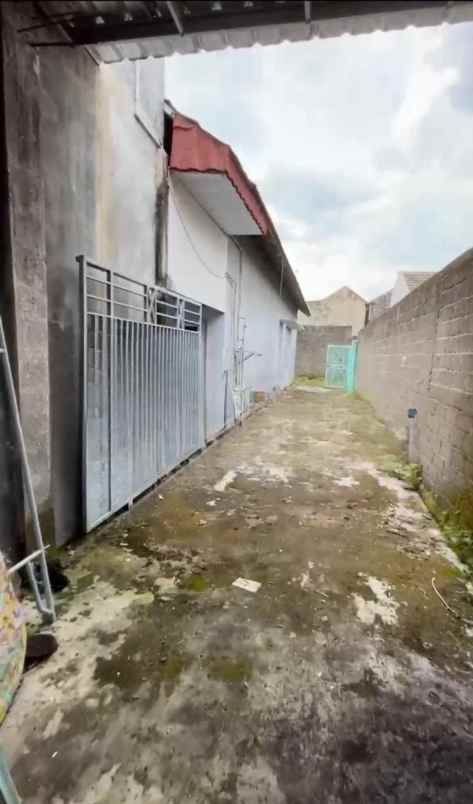 disewakan gudang tempat usaha di kertosono