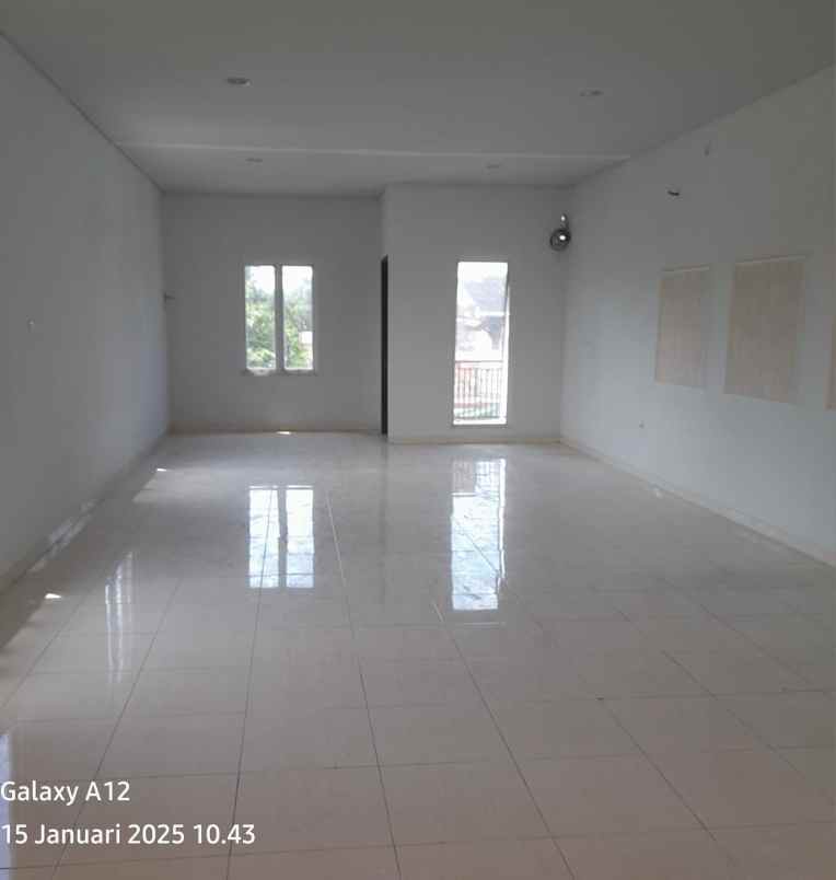 disewakan ruko gudang kantor harapan indah 1