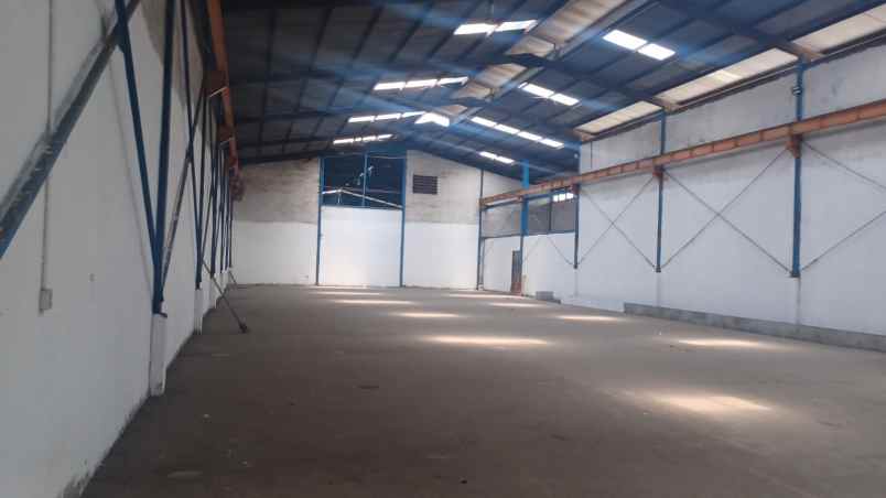 disewakan ruko gudang kantor jalan raya cakung