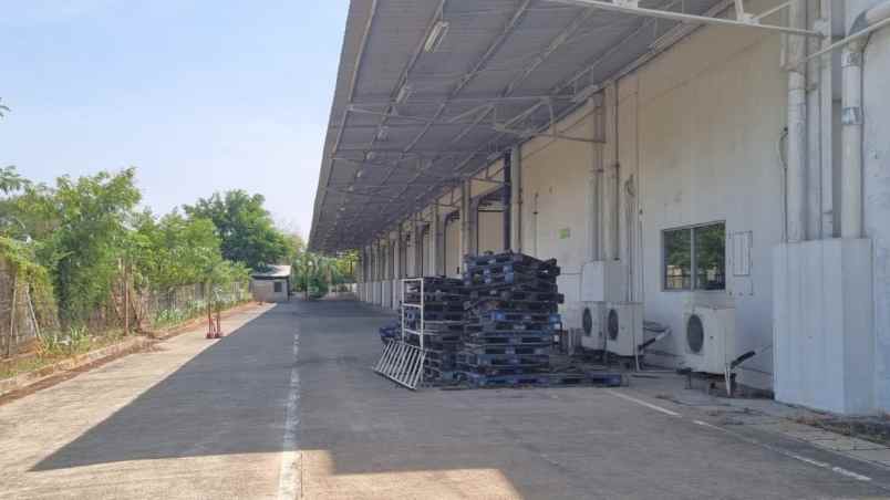disewakan ruko gudang kantor jalan raya cikarang