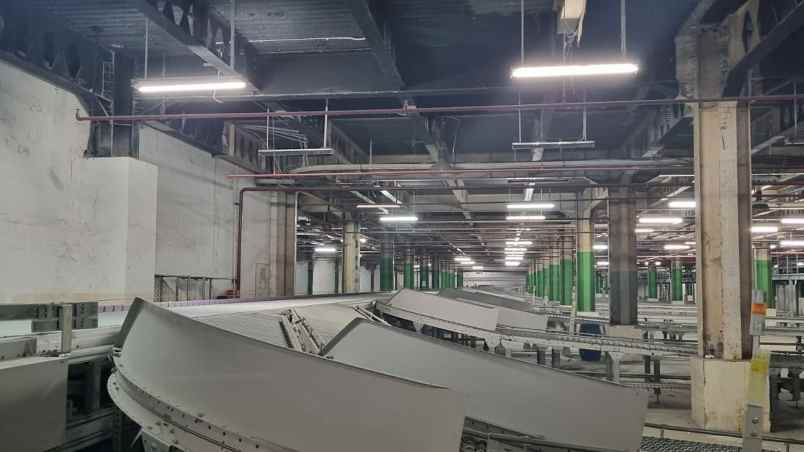 disewakan ruko gudang kantor jalan raya cikarang