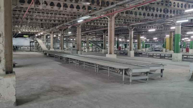 disewakan ruko gudang kantor jalan raya cikarang