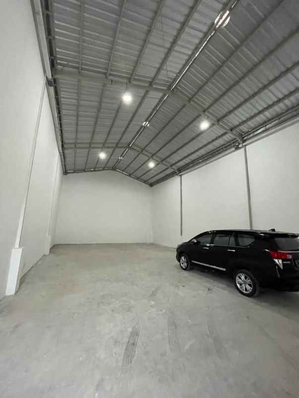 disewakan ruko gudang kantor kedinding