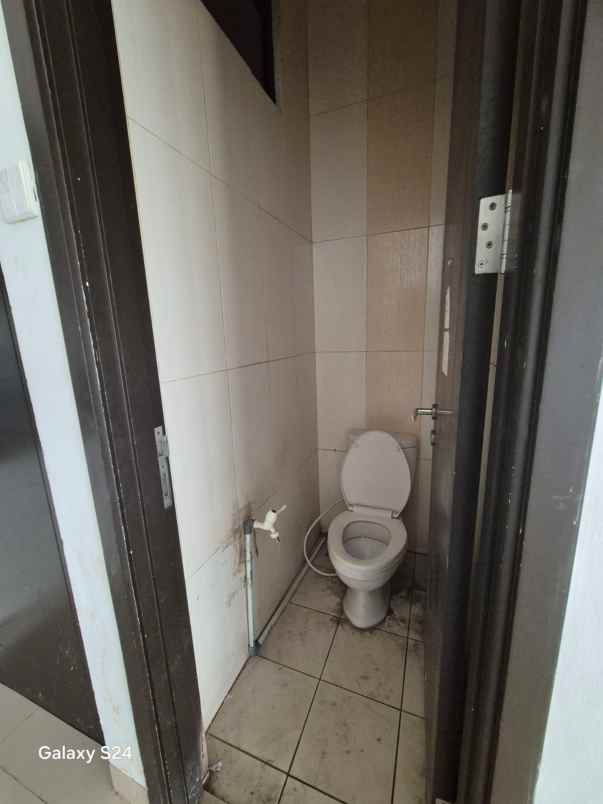 disewakan ruko gudang kantor the savoy jakarta garden city