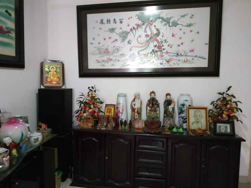 disewakan rumah bagus 2 lantai kelapa puan timur