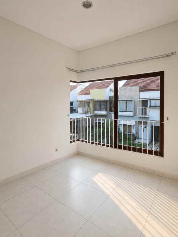 disewakan rumah cluster alamanda jgc