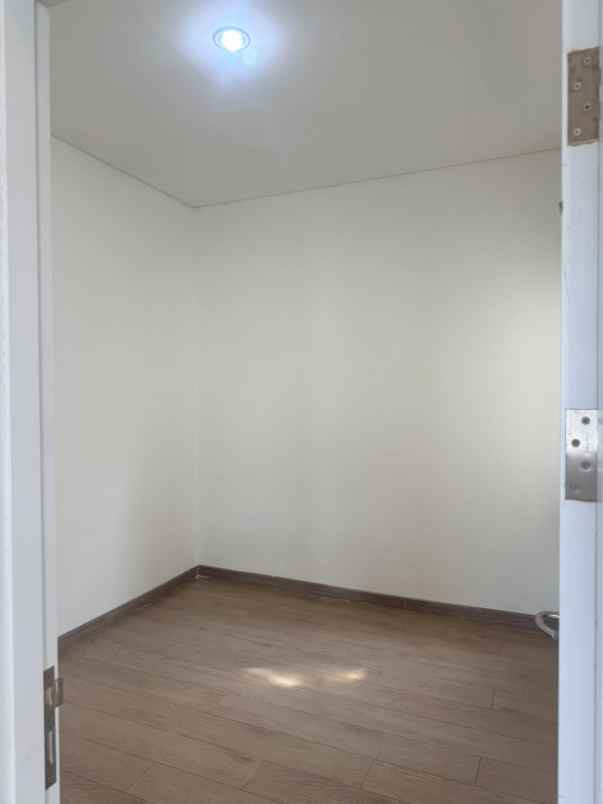 disewakan rumah cluster citrine lavon swan