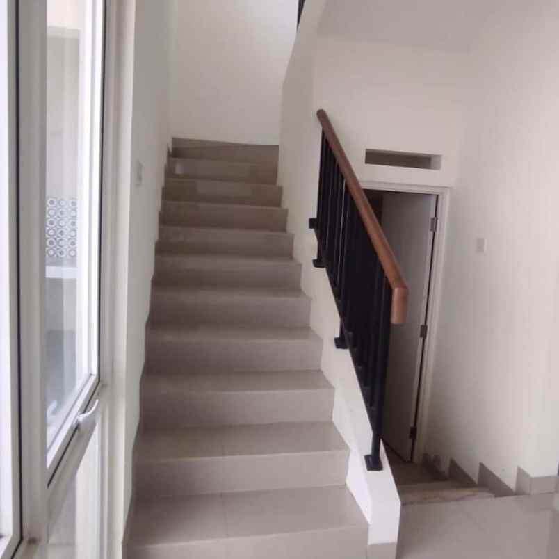 disewakan rumah cluster samata harapan indah