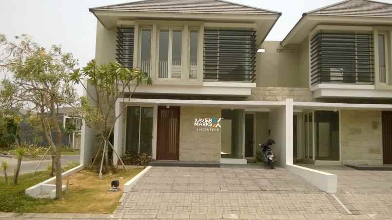disewakan rumah greenhill citraland utara bukit palma