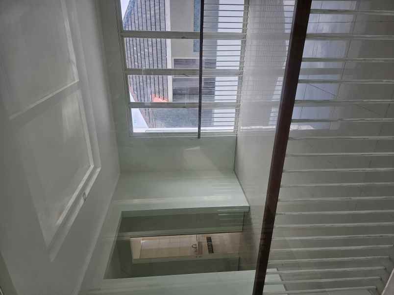 disewakan rumah jalanjalan eastwood