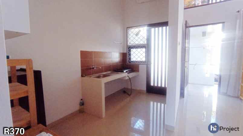 disewakan rumah jl majapahit mataram