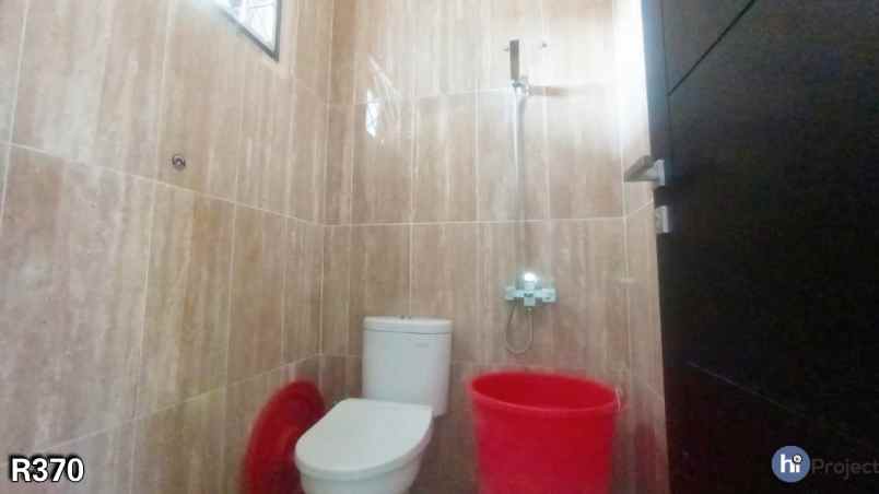 disewakan rumah jl majapahit mataram