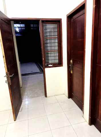 disewakan rumah jl tanah cimo depok beji