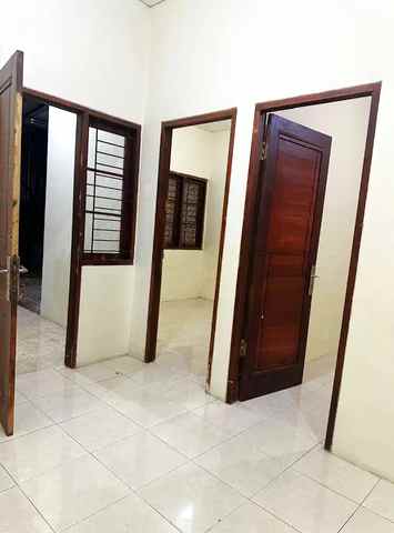 disewakan rumah jl tanah cimo depok beji