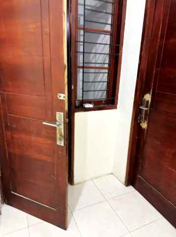 disewakan rumah jl tanah cimo depok beji