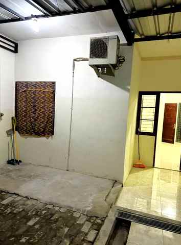 disewakan rumah jl tanah cimo depok beji