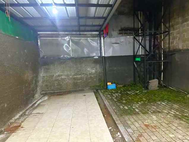 disewakan rumah jl tanah cimo depok beji