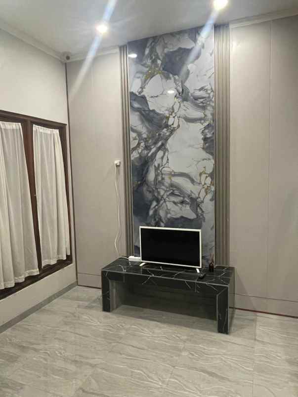 disewakan rumah jual sewa komplek griya