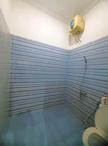 disewakan rumah kavling ui barat depok