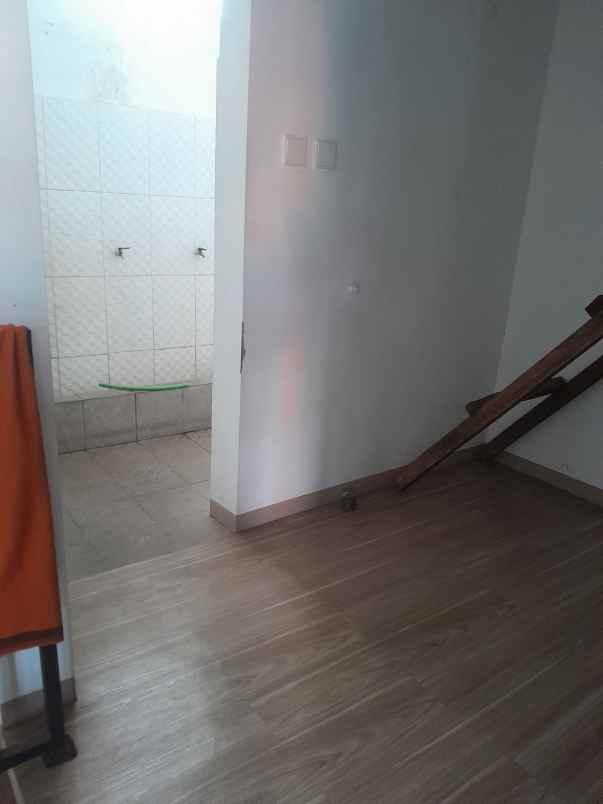 disewakan rumah komplek griya wiwaha pasir