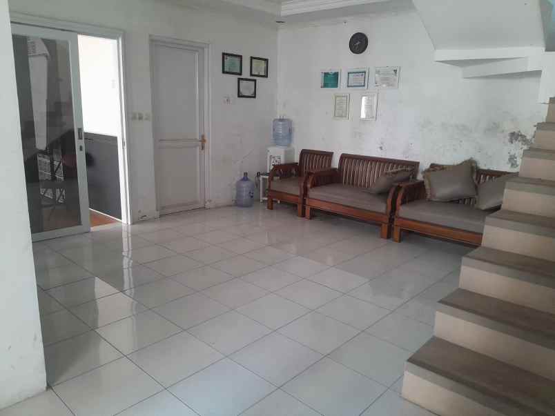 disewakan rumah komplek griya wiwaha pasir