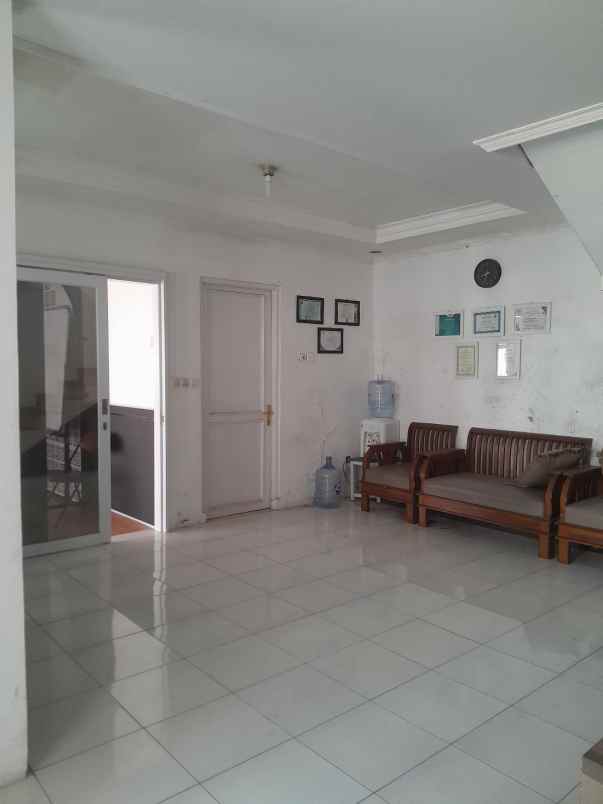 disewakan rumah komplek griya wiwaha pasir