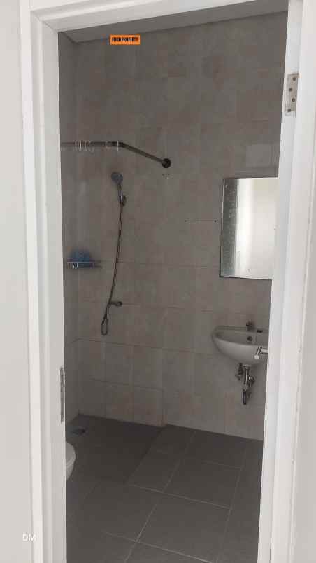 disewakan rumah perumahan citra gran cibubur