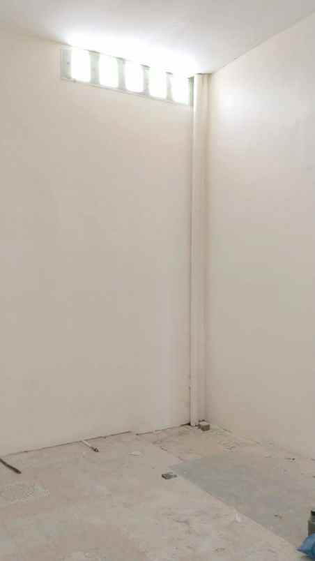 disewakan rumah puri asri