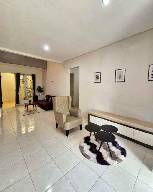 disewakan rumah rumah laguna regency