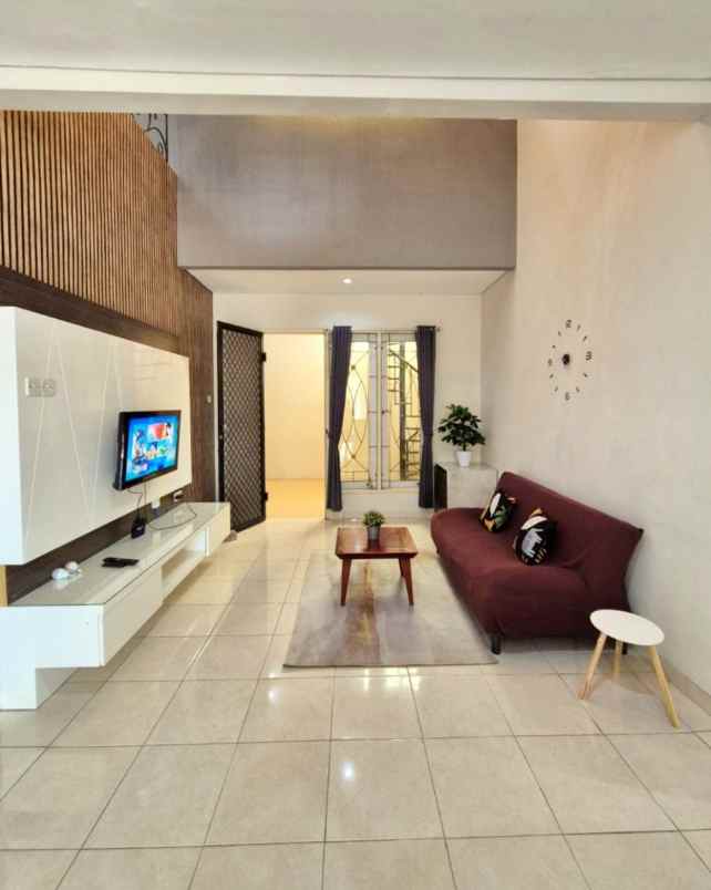 disewakan rumah rumah laguna regency