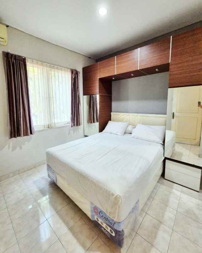 disewakan rumah rumah laguna regency