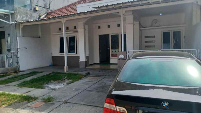 disewakan rumah siap huni di pantai mentari surabaya