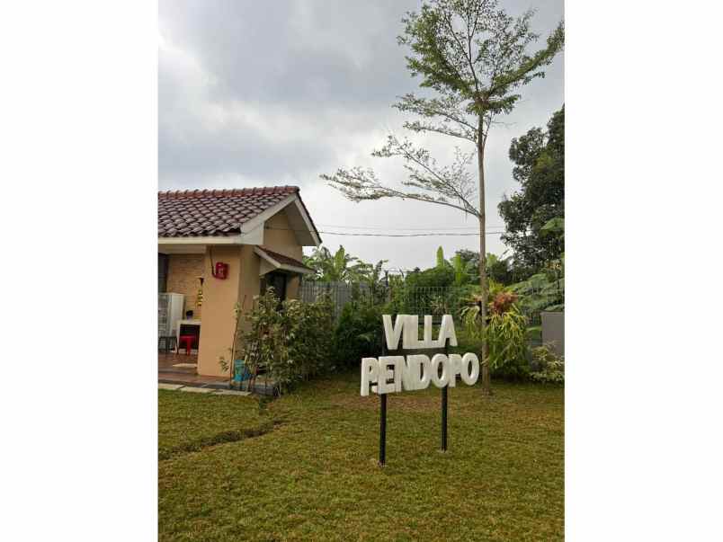 Disewakan Villa Bernuansakan Pegunungan Dan Nyaman Daerah Cihideung Pr